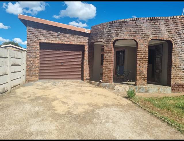 3 BEDROOM HOUSE FOR SALE IN FAIRLEIGH